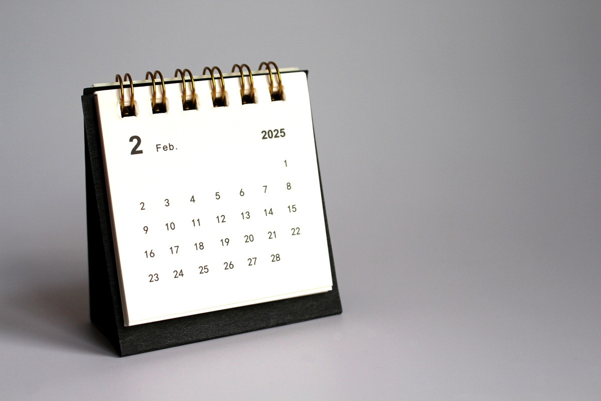 Dag doorgewerkt na einde tijdelijk contract: stilzwijgende verlenging?