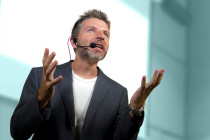 Opgaaf uitbetaalde bedragen aan derden aanleveren v&oacute;&oacute;r 1 februari 2026